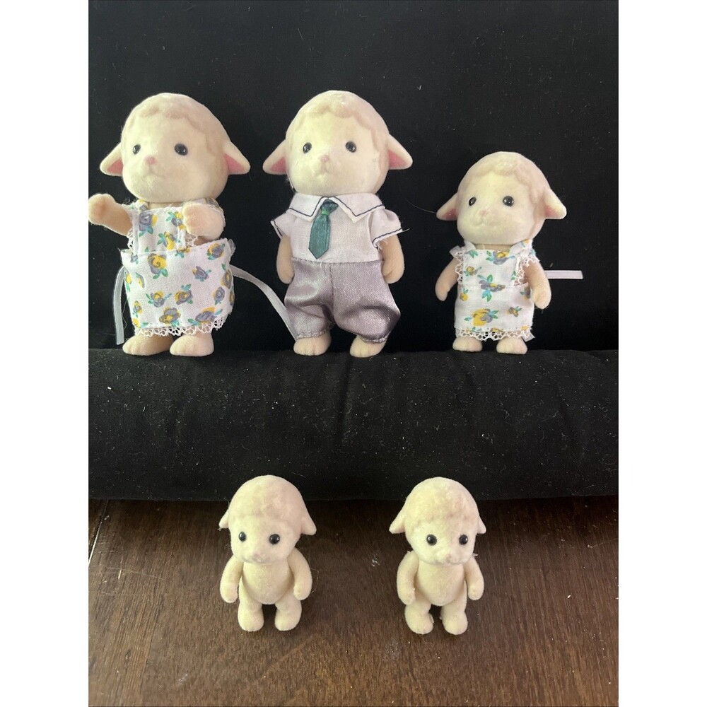 VTG Sylvanian Families  Calico Critters Lambrook Sheep family of 5